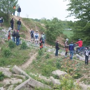 page10-1045-full.jpg